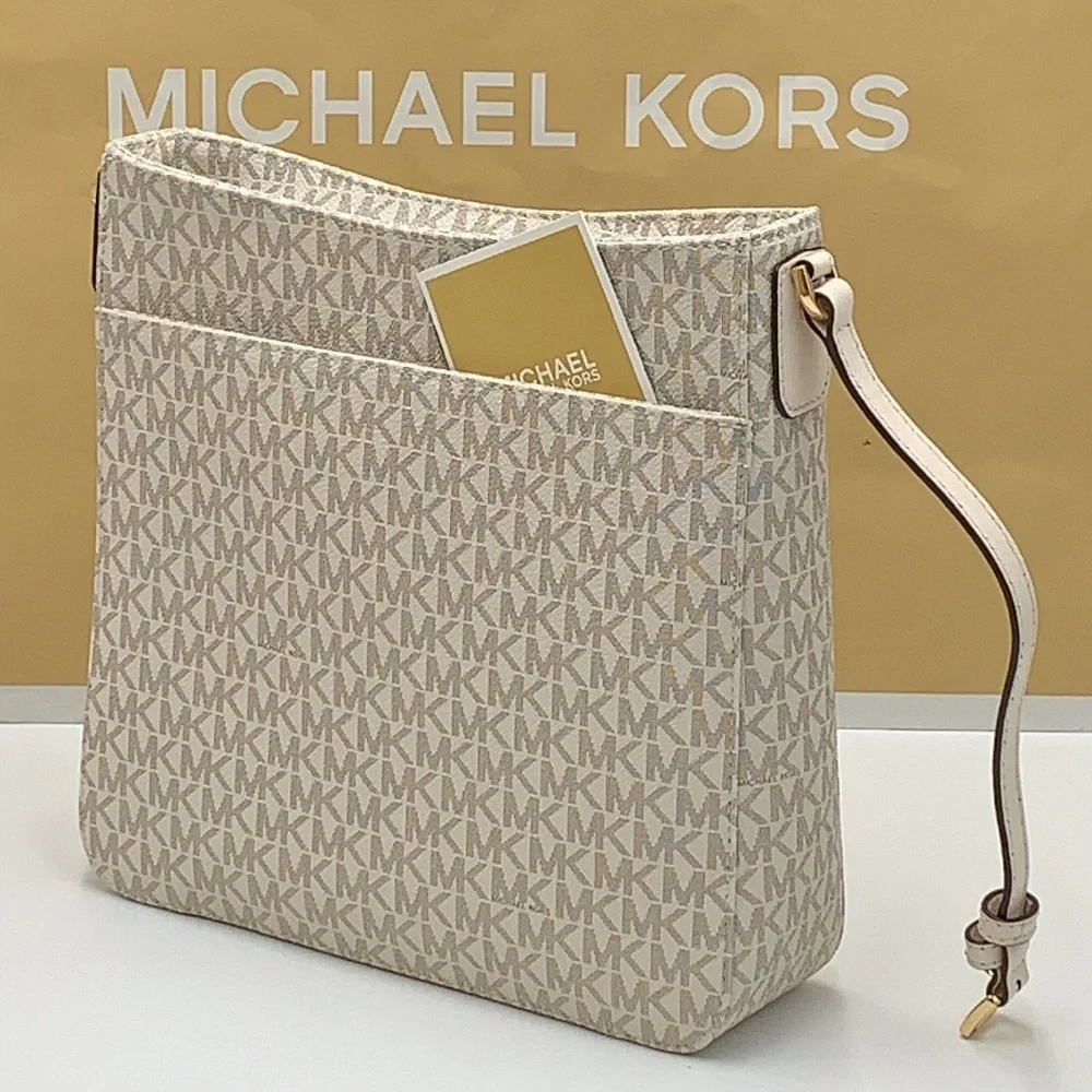Michael Kors Jet Set Travel Large Messenger Crossbody Bag Light Cream Multi